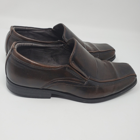 CALL IT SPRING | Ozan  Vegan Leather Slip-on Shoes - Picture 2 of 7